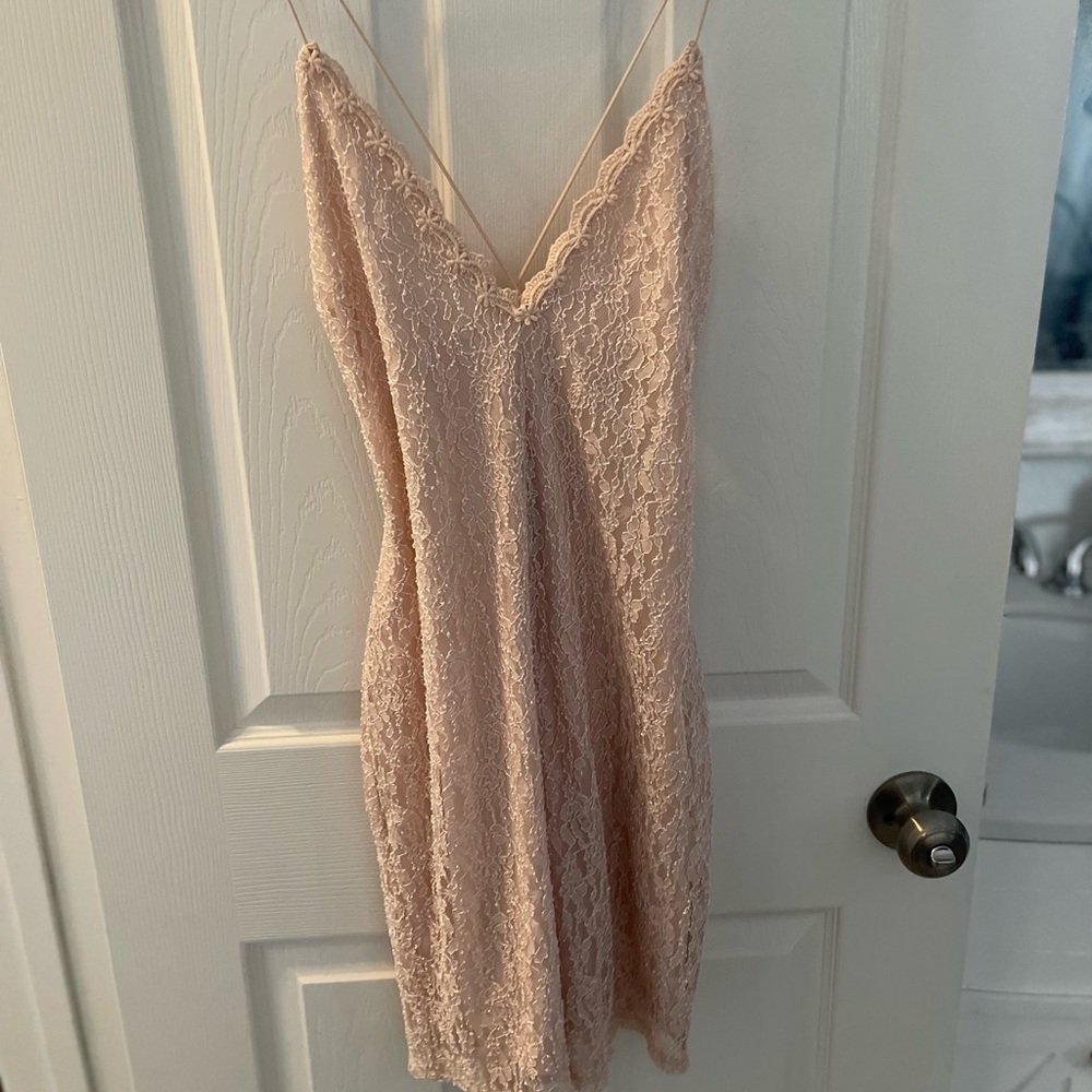 Baby pink size Large dress NEW!!